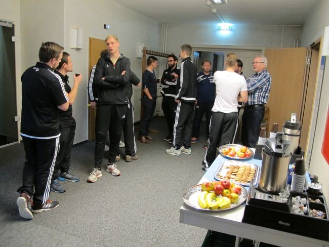 © Verbandsschiedsrichterausschuss Mecklenburg-Vorpommern | Erfahrungsaustausch in der Pause
